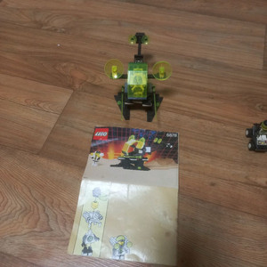 레고 블랙트론 6878 6981 팝니다