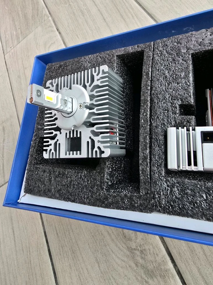제라이트 D5 6000K LED등 2개 1세트입니다 이미지