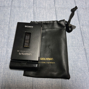 SONY WM-607 블랙색상 정상작동품 판매합니다.