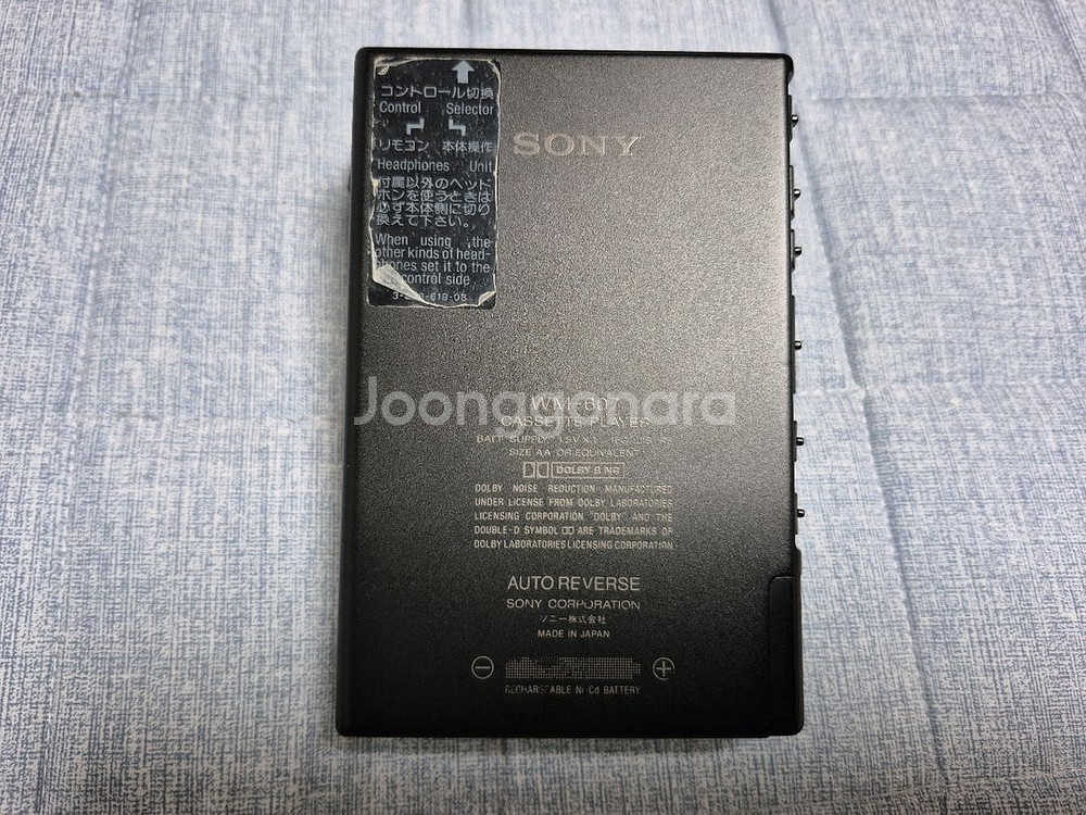 SONY WM-607 블랙색상 정상작동품 판매합니다.--5