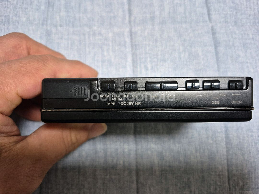 SONY WM-607 블랙색상 정상작동품 판매합니다.--4