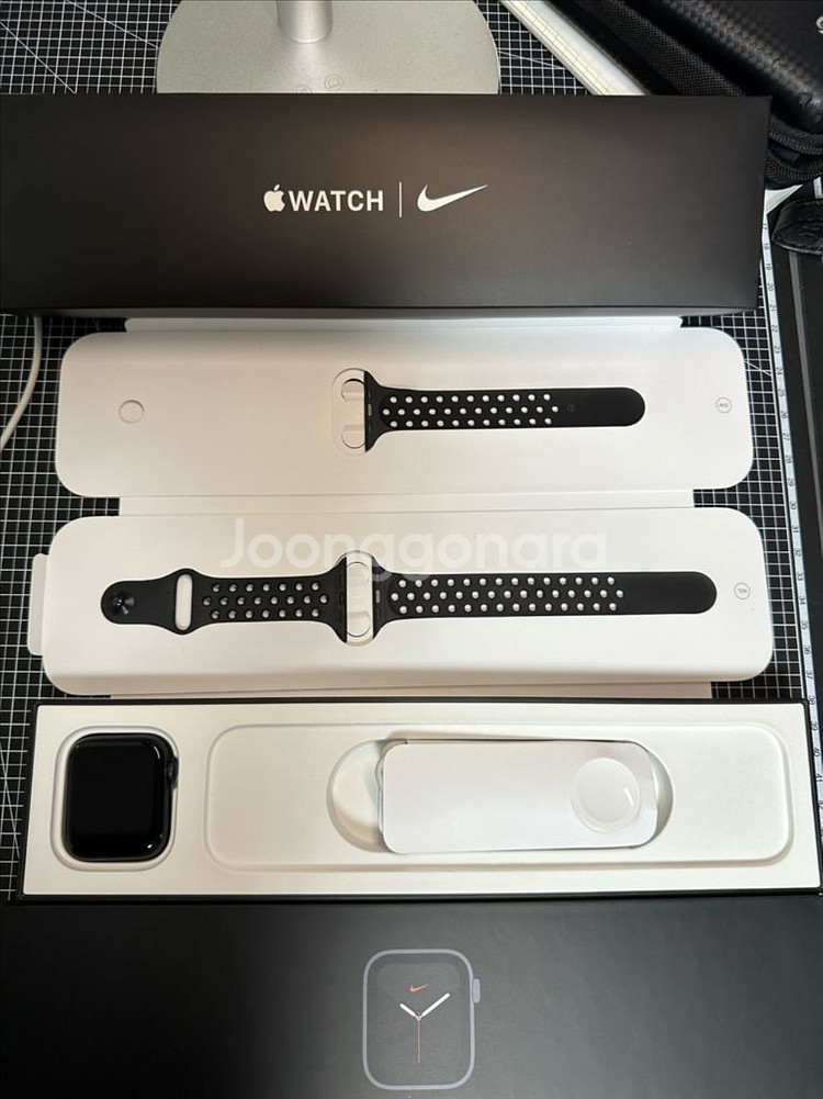 애플워치 SE 44mm 스페이스 그레이--1