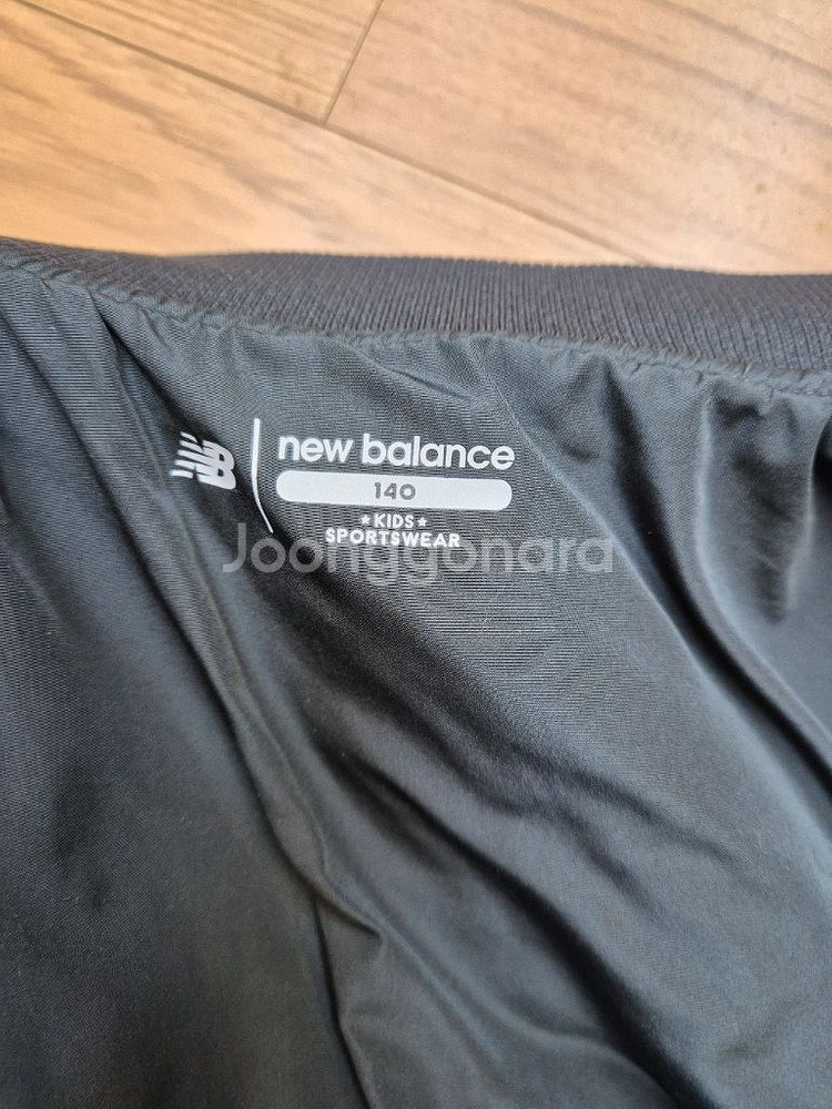 140 사이즈 뉴발란스 키즈 퀼팅 자켓입니다. 100%--2