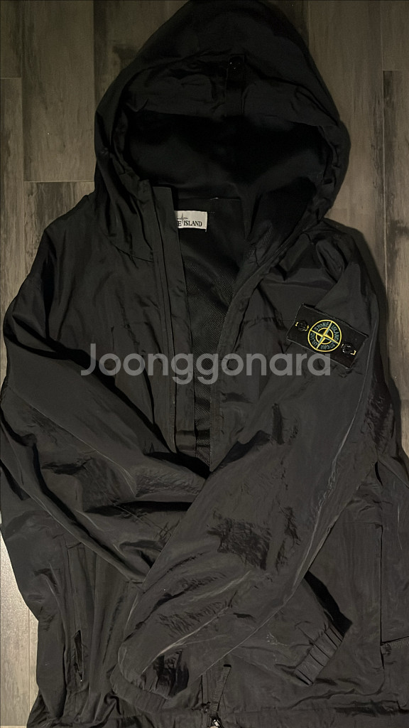 스톤아일랜드 바람막이--0