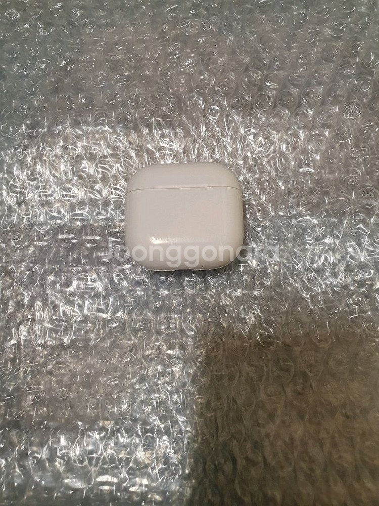 에어팟 3세대 본체 (배송비포함)--2