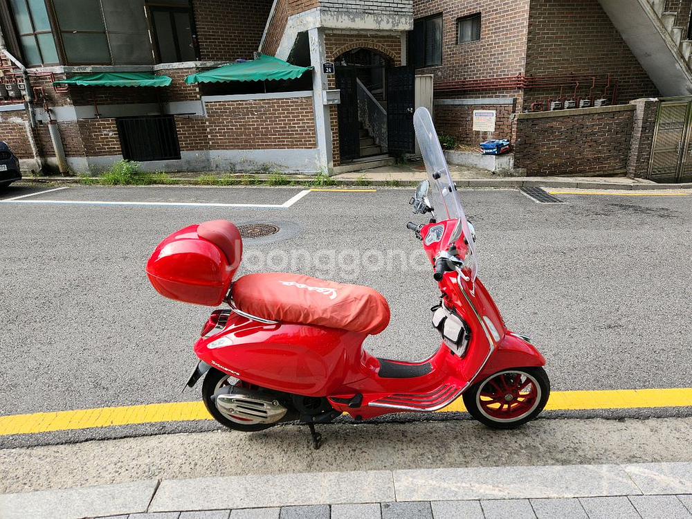 2022년식 베스파 프리마베라 레드에디션 탑박스튜닝--1