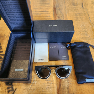 (정품) 프라다 선글라스 풀구성 (SPR56T)