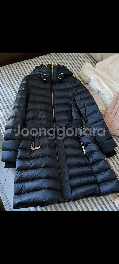 버버리 라임하우스 구스패딩 XL77~88--1