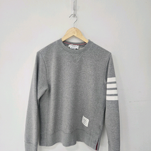 톰브라운 맨투맨 사선완장 3사이즈