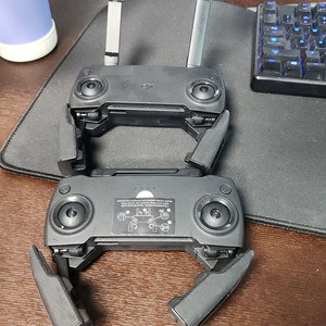 매빅미니1 조종기 2개 각 3만5천원