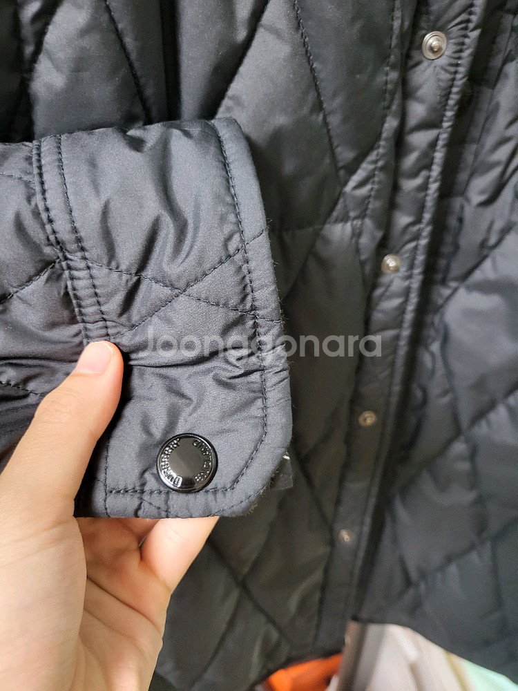 21FW 버버리 리버시블 체크 퀼팅 자켓 50사이즈--3