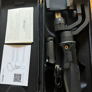 Hohem iSteady Mobile+ 짐벌