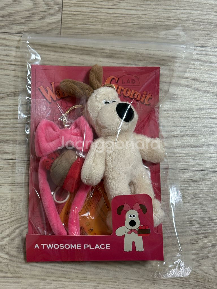 투썸 월레스와 그로밋 키링 인형 핑크리본 투썸플레이스--0