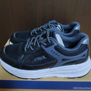 (새상품)255런닝화 운동화 PWX 런닝 헬스