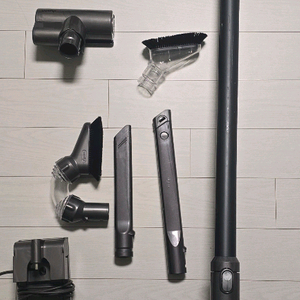 다이슨 V6 무선청소기