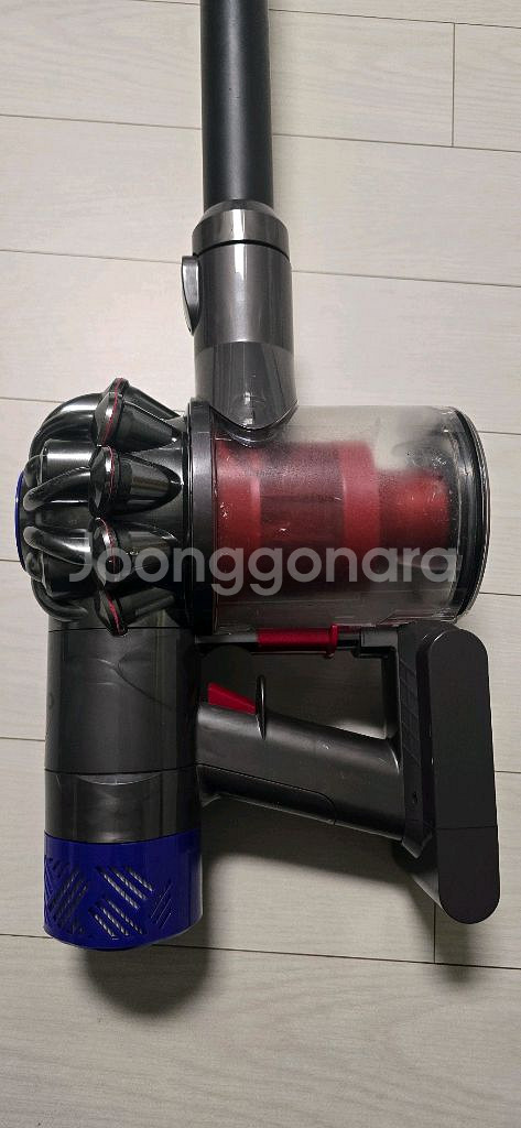 다이슨 V6 무선청소기--3