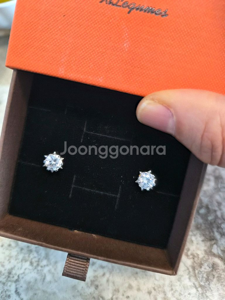 모이사나이트 다이아몬드 귀걸이--1