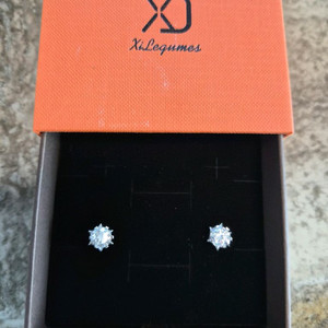 모이사나이트 다이아몬드 귀걸이