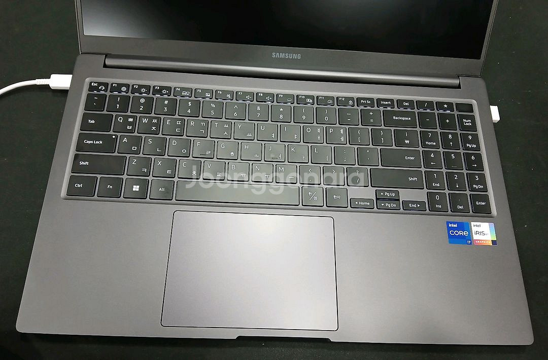 [개봉 1회 사용] S급 삼성전자 갤럭시북3 15.6인치 i7 16G SSD512G 팝니다--2