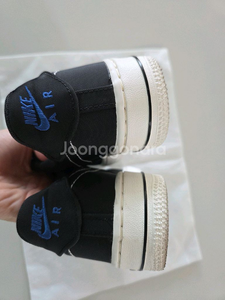 나이키 운동화 225--2