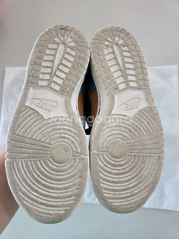 나이키 덩크 로우 운동화 225--5