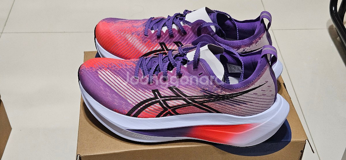 아식스 메가블라스트 255 미착용--2