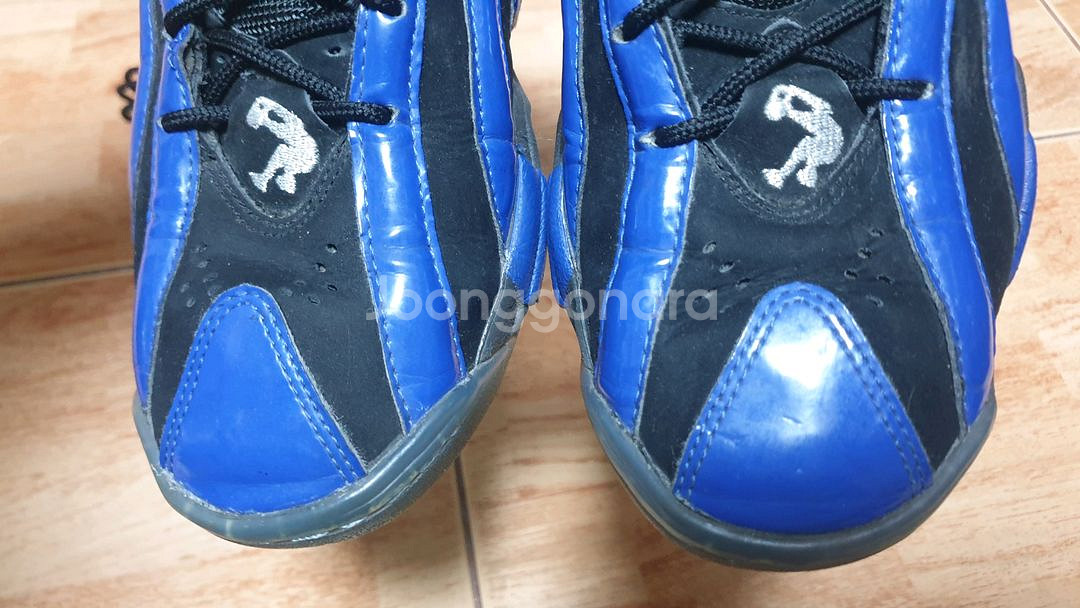 리복 농구화 260--1