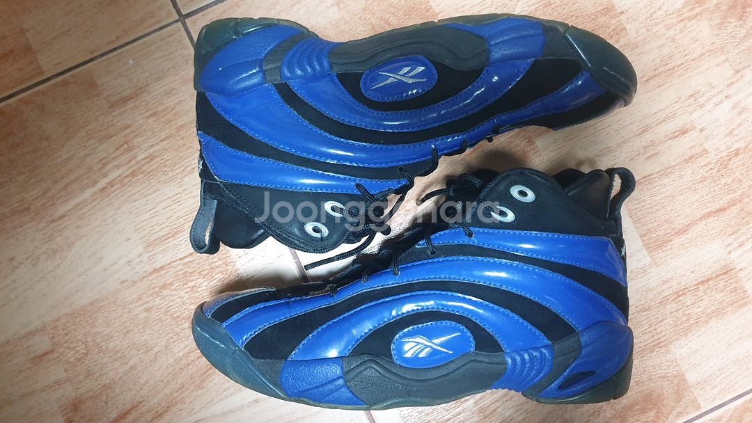 리복 농구화 260--3