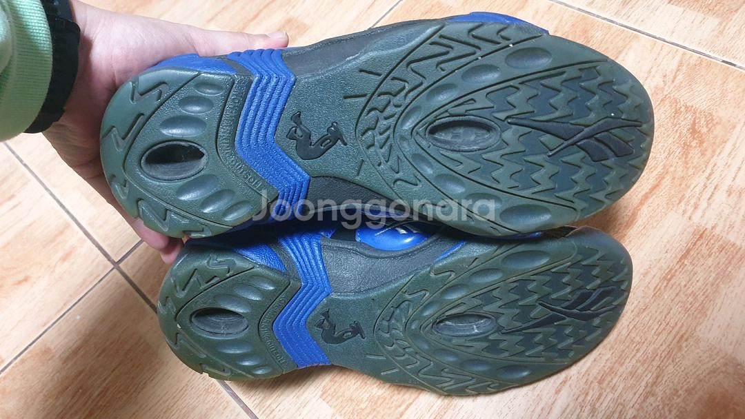 리복 농구화 260--5