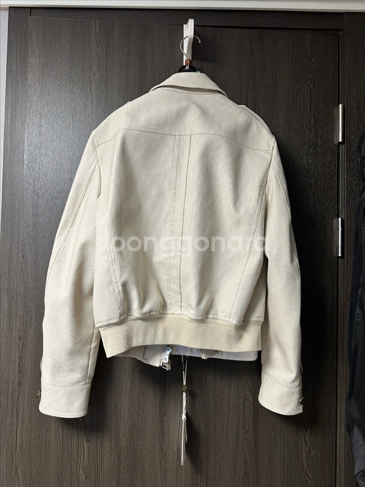 톰포드 25ss 코듀로이 자켓 50사이즈 새상품 판매합--1