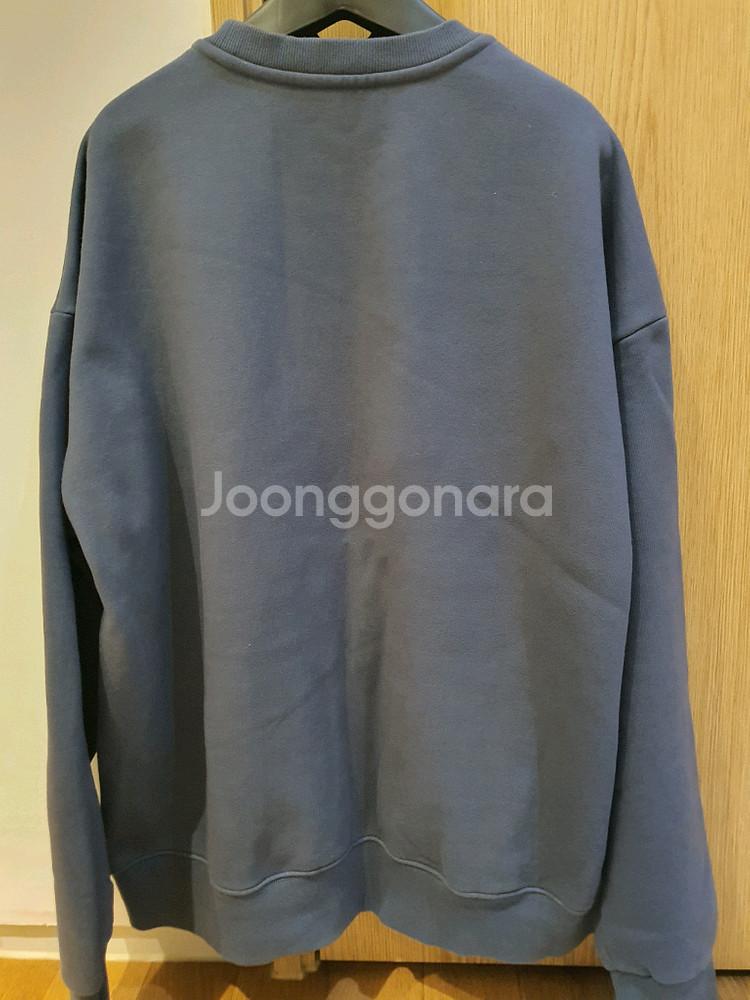 CONICHIWA bonjour 파리 맨투맨 판매합니다--1