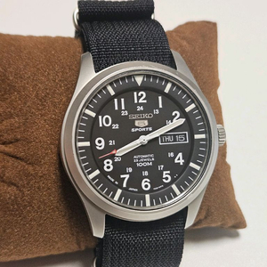 세이코5 스포츠 오토매틱 블랙