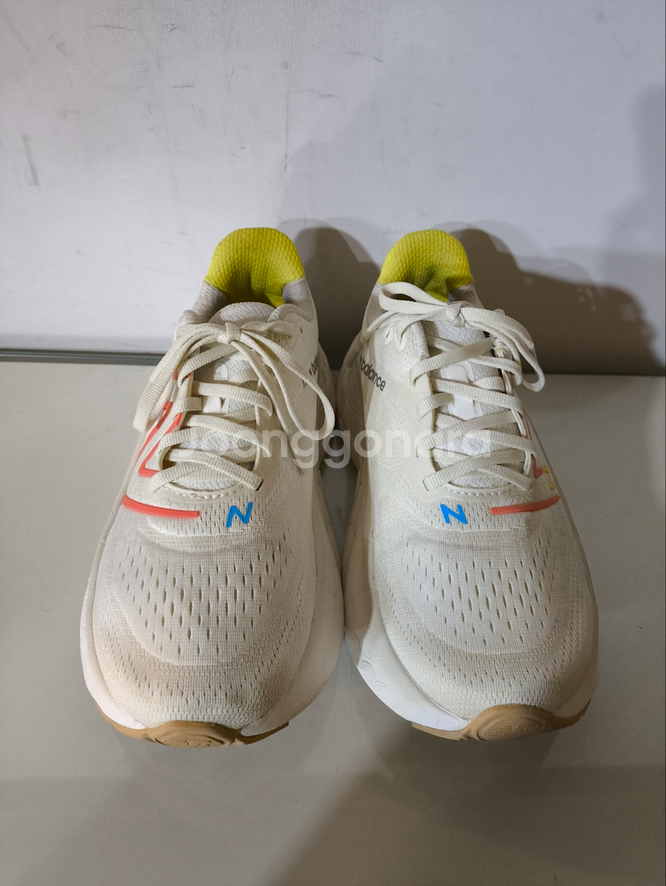 250mm 뉴발란스 프레쉬폼 X 모어 V4 런닝화--3