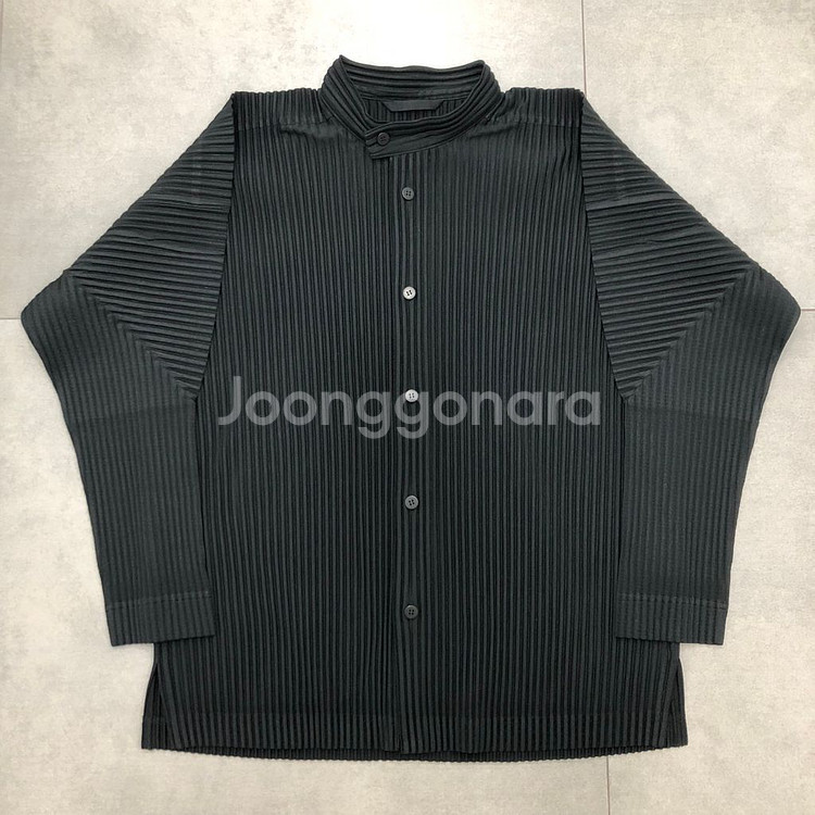 옴므플리세 이세이미야케 셔츠 자켓 블랙 2--0