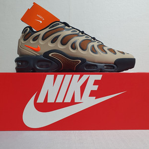 새상품 / 정품 ] 270mm 나이키 에어맥스 플러스