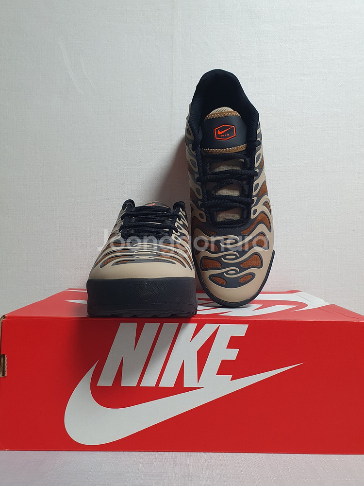 새상품 / 정품 ] 270mm 나이키 에어맥스 플러스--2