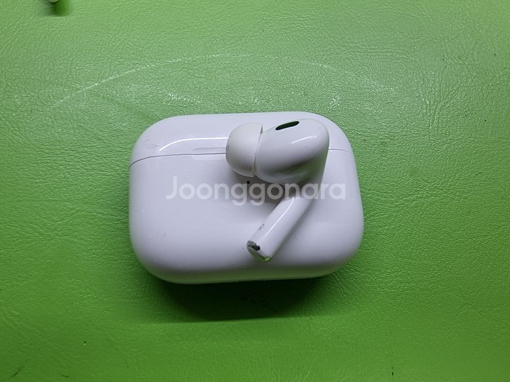 에어팟 프로 2세대--4