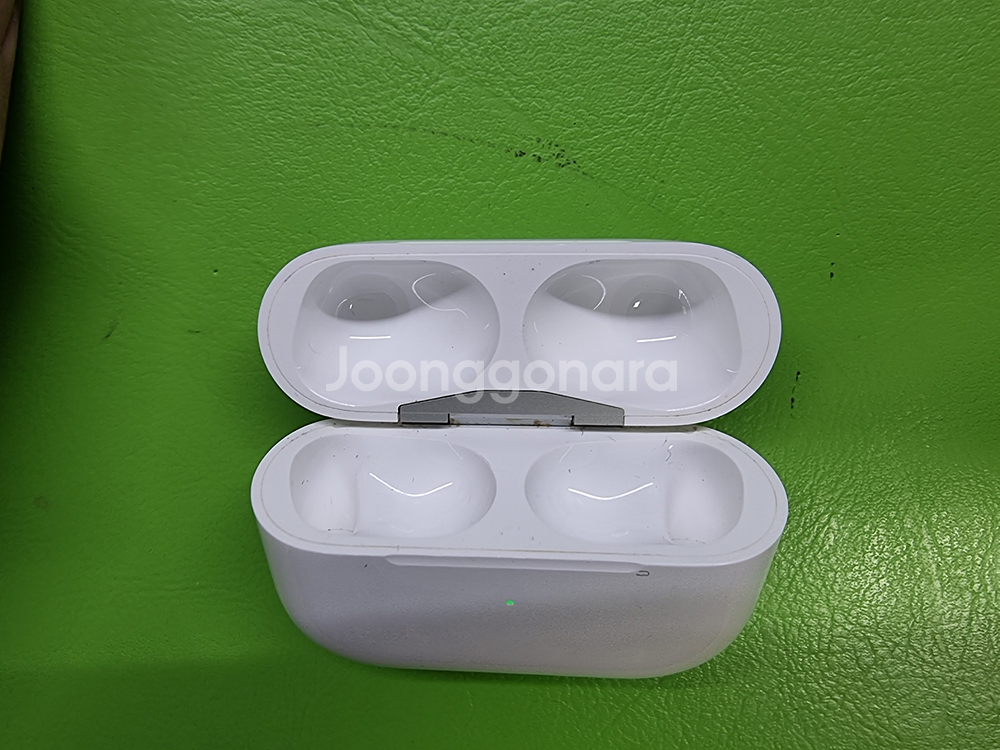 에어팟 프로 2세대--5