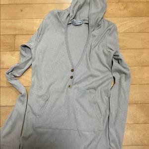 원더원더 브이넥 골지 후드 티셔츠 회베이지