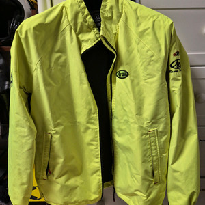 아라이 바람막이 자켓