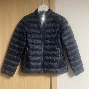 몽클레어카우쿠라경량8A