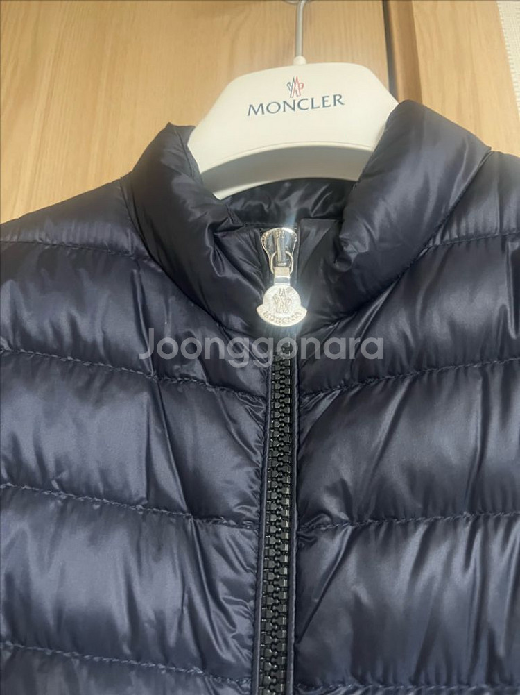 몽클레어카우쿠라경량8A--1