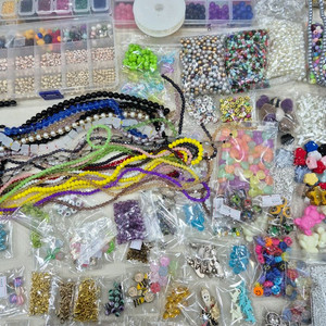 비즈공예재료들 일괄정리합니다