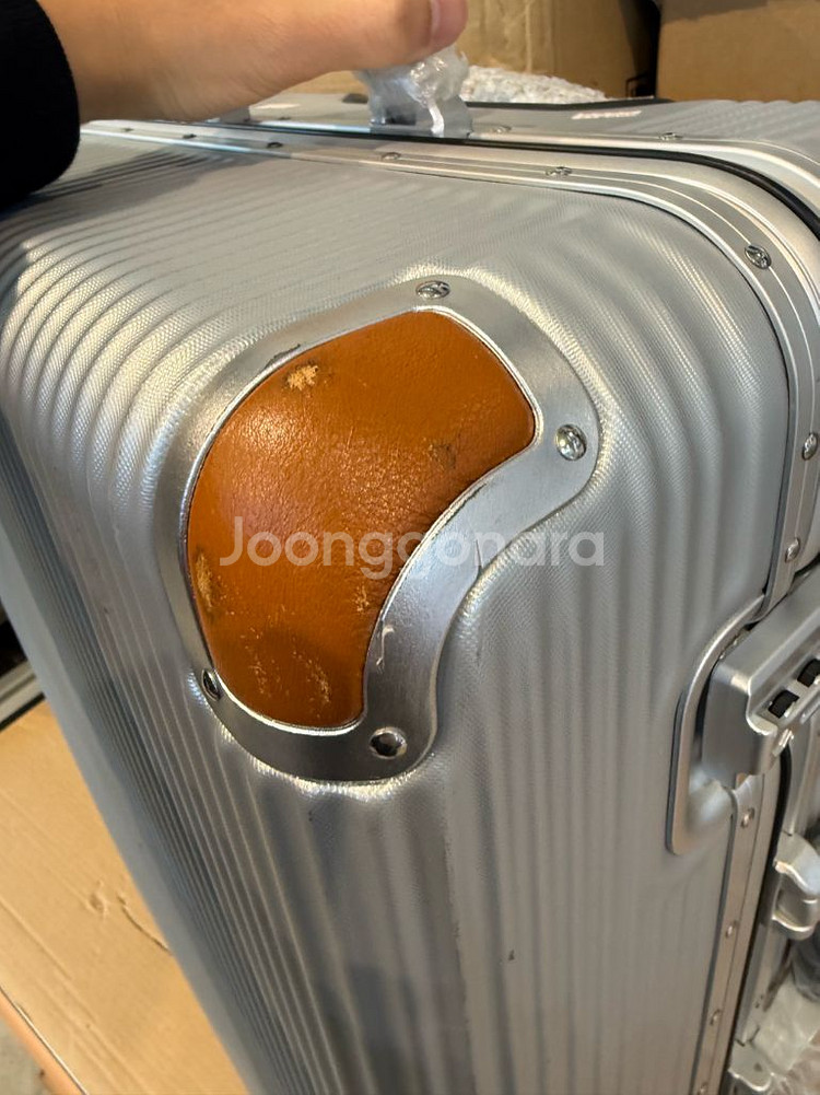 스위스밀리터리 캐리어 (기스있음)--4