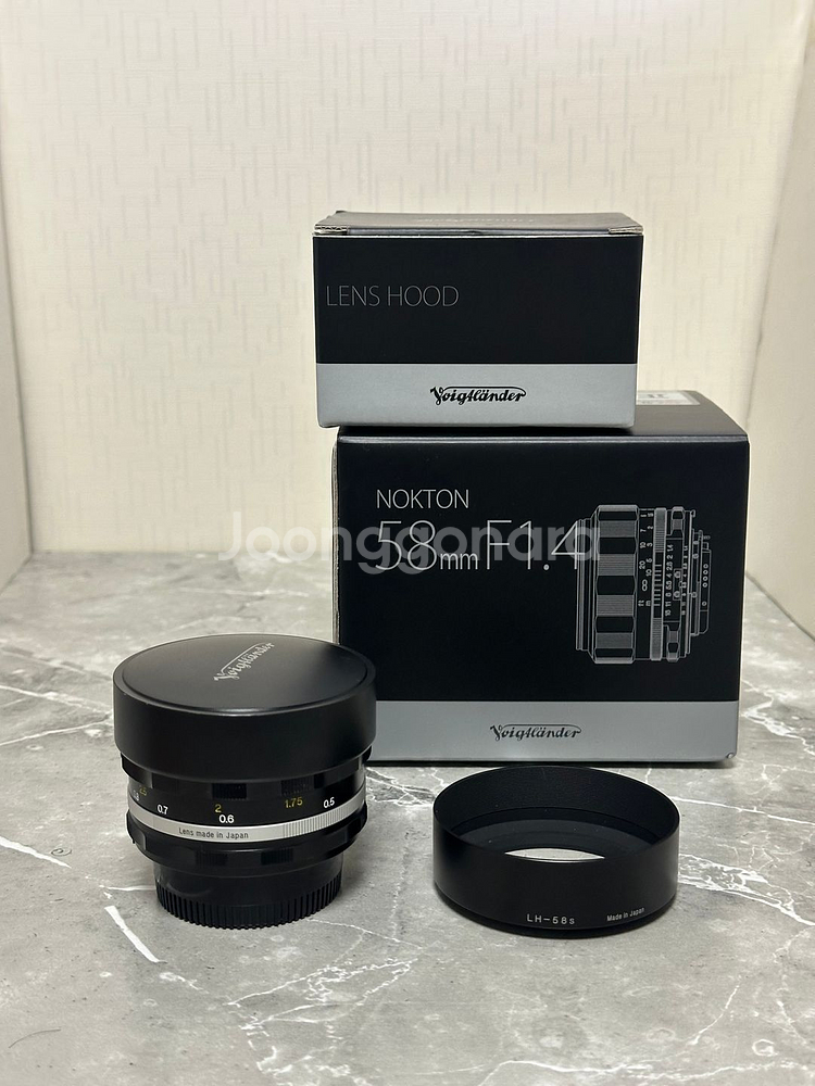 니콘 FM3A+보이그랜더 58MM F1.4+니콘 MF렌즈 3개--8