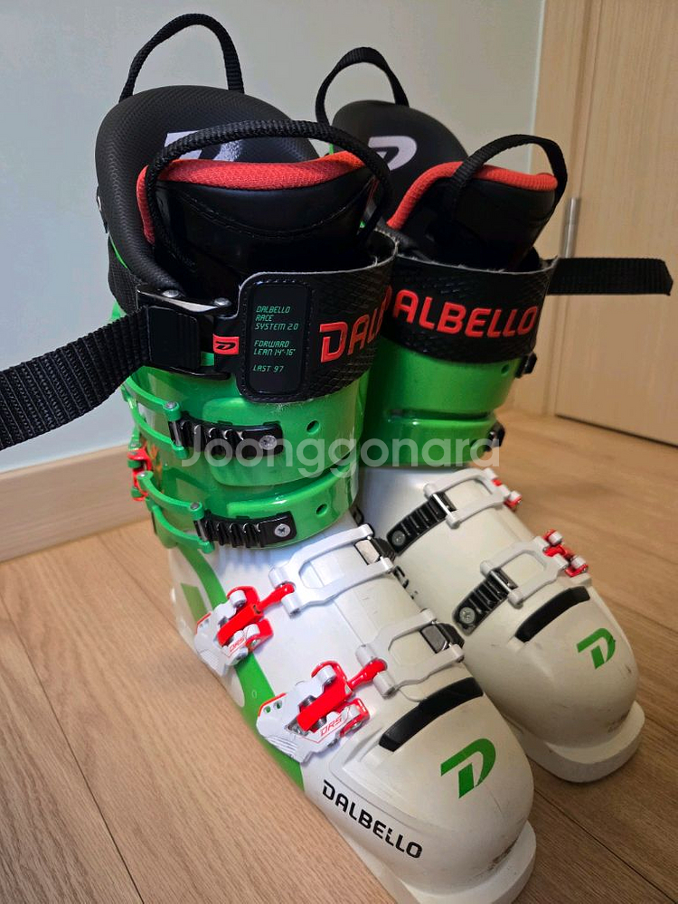 달벨로 스키부츠--0