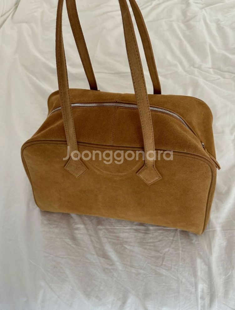 [빛날영 추천] Hiss 스웨이드백--0