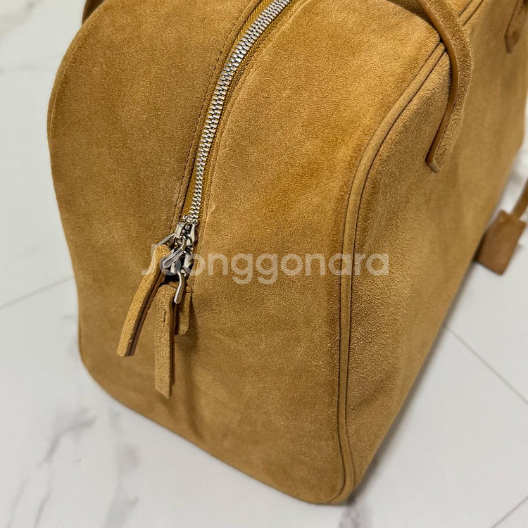 [빛날영 추천] Hiss 스웨이드백--4