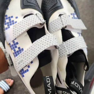 매드락 로버(클라이밍화,암벽화)