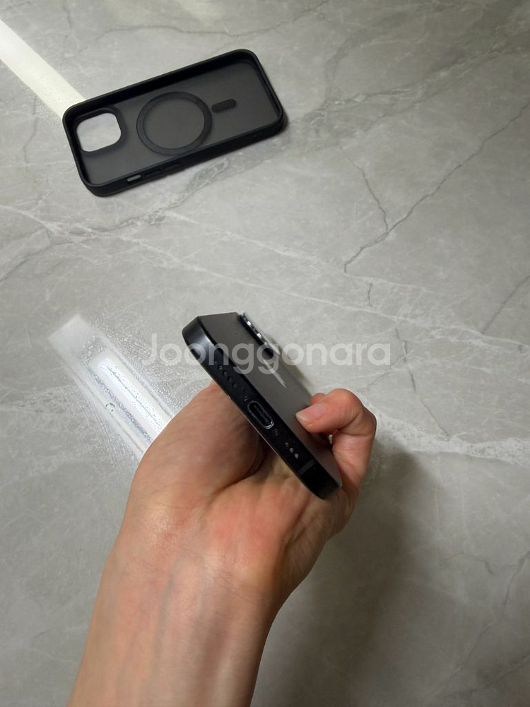 아이폰 15 256g 블랙--4